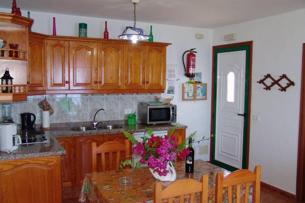 Apartamentos Finca Casa Jardin Тихарафе Экстерьер фото